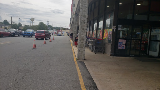 Supermarket «GIGANTE INTERNATIONAL MARKET», reviews and photos, 209 NE Front St, Milford, DE 19963, USA