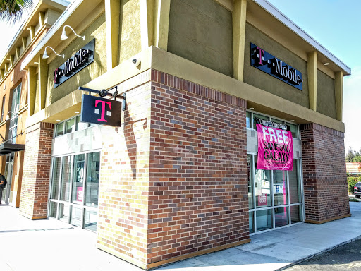 Cell Phone Store «T-Mobile», reviews and photos, 41093 Fremont Blvd #104, Fremont, CA 94538, USA