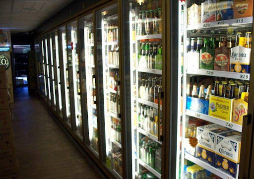 Liquor Store «Weber Street Liquor», reviews and photos, 712 N Weber St, Colorado Springs, CO 80903, USA