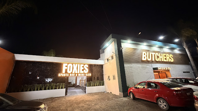 Foxies Men’s Club Puebla