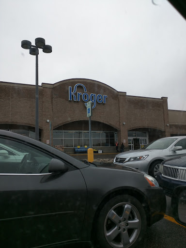 Grocery Store «Kroger», reviews and photos, 2058 25 Mile Rd, Shelby Charter Township, MI 48316, USA