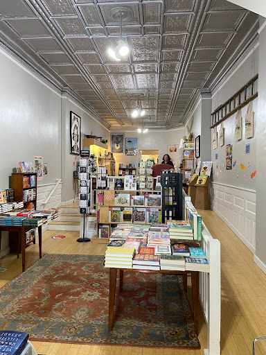 Book Store «Winchester Book Gallery», reviews and photos, 185 N Loudoun St, Winchester, VA 22601, USA