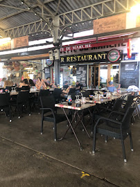 Atmosphère du Restaurant La Civette du Marché à Antibes - n°3