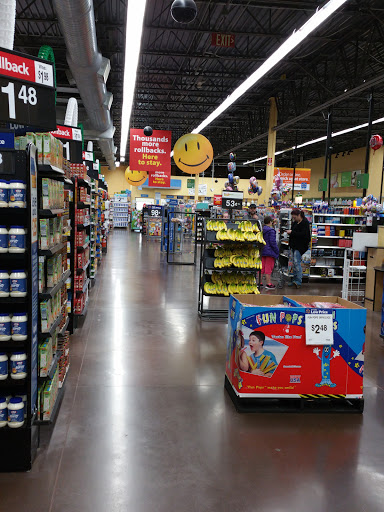 Supermarket «Walmart Neighborhood Market», reviews and photos, 3800 Ruckriegel Pkwy, Jeffersontown, KY 40299, USA