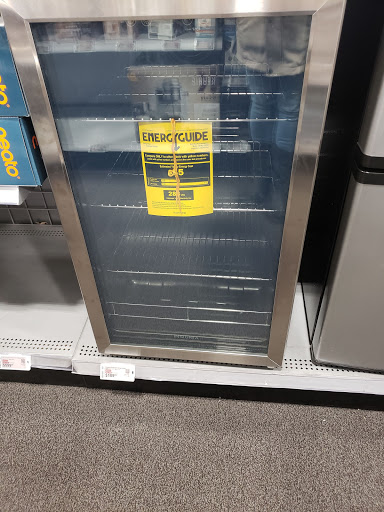 Electronics Store «Best Buy», reviews and photos, 5815 Youngstown Warren Rd, Niles, OH 44446, USA