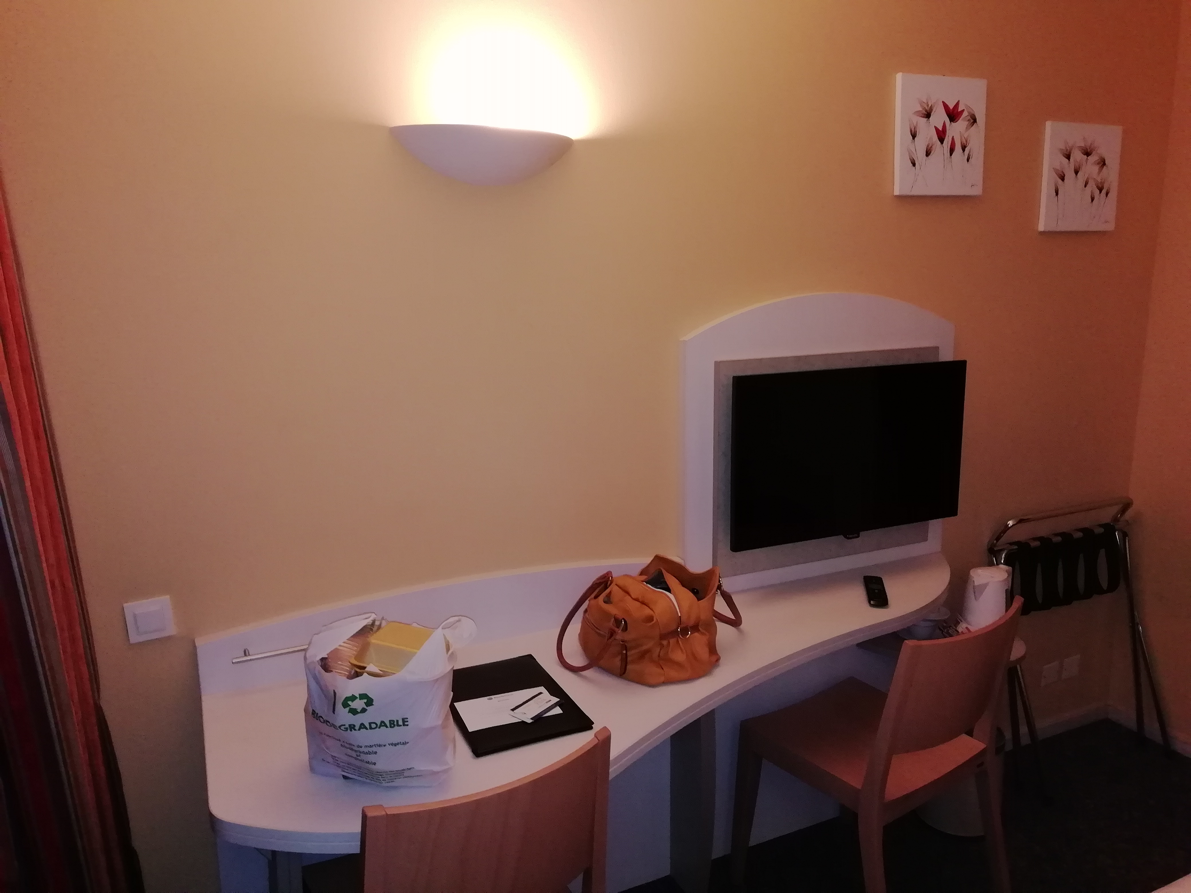 Photo n° 4 de l'avis de Bb.b fait le 14/04/2019 à 07:17