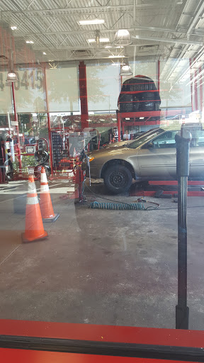 Tire Shop «Discount Tire Store - Clermont, FL», reviews and photos, 16407 FL-50, Clermont, FL 34711, USA