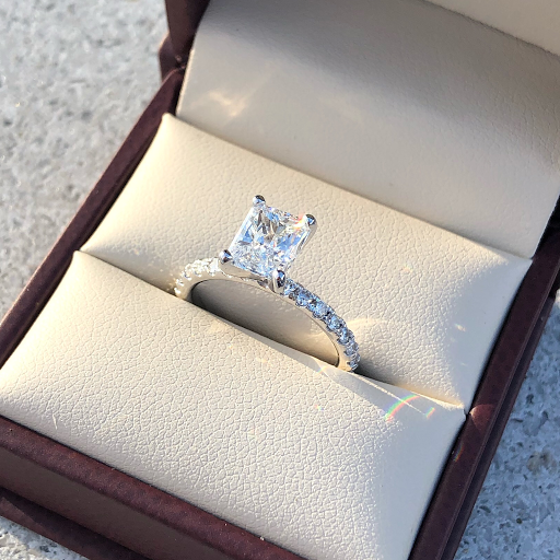 Jewelry Store «Mamari Jewelers», reviews and photos, 35 S Middletown Rd, Nanuet, NY 10954, USA