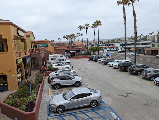 Shopping Mall «Promenade At Pacific Beach», reviews and photos, 2369 Riviera Dr, San Diego, CA 92109, USA