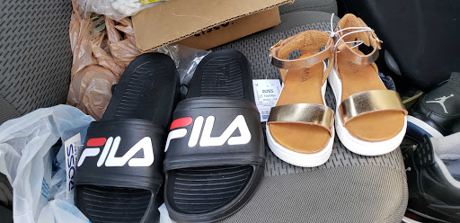 Clothing Store «Ross Dress for Less», reviews and photos, 6650 Garners Ferry Rd, Columbia, SC 29209, USA