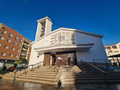 Parroquia de San Andrés Apóstol - C. Virgen del Rocio, 10, 29740 Torre del Mar, Málaga