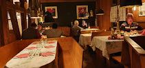 Atmosphère du Restaurant de spécialités alsaciennes Restaurant Au Relais de Riquewihr - n°6
