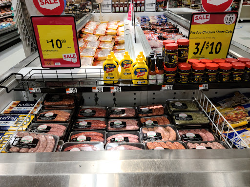 Grocery Store «Stop & Shop», reviews and photos, 35 Washington St, Lynn, MA 01904, USA