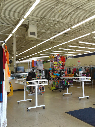 Thrift Store «Goodwill», reviews and photos
