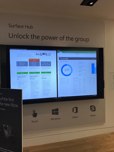 Computer Store «Microsoft Store - Kenwood Towne Centre», reviews and photos, 7875 Montgomery Rd #2205, Cincinnati, OH 45236, USA