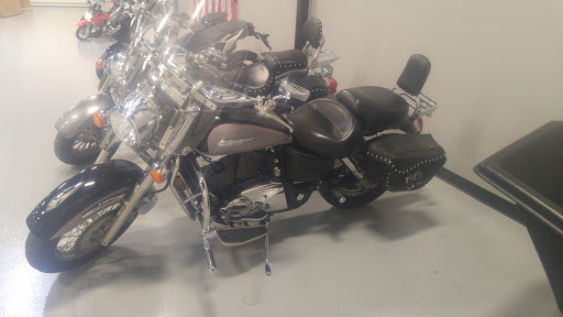 Motorcycle Dealer «Cycle Zone», reviews and photos, 2921 US-24, Topeka, KS 66618, USA