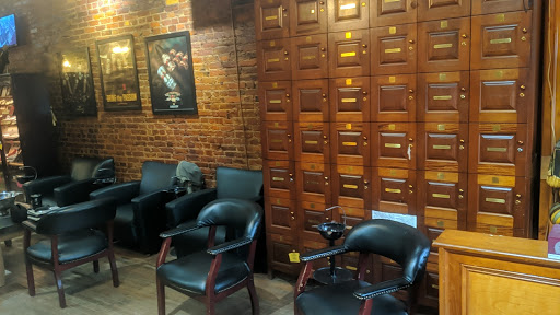 Tobacco Shop «Cross Street Tobacco», reviews and photos, 1103 Light St, Baltimore, MD 21230, USA