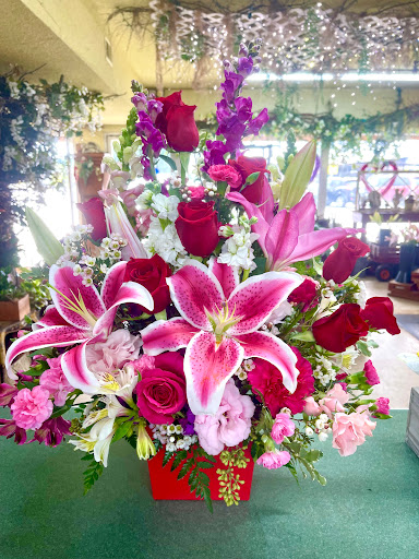 Florist «Cypress Florist», reviews and photos, 4136 Lincoln Ave, Cypress, CA 90630, USA