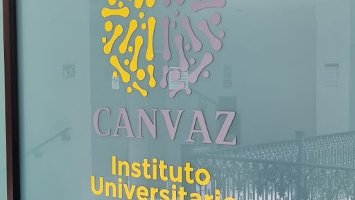 Instituto Universitario CANVAZ