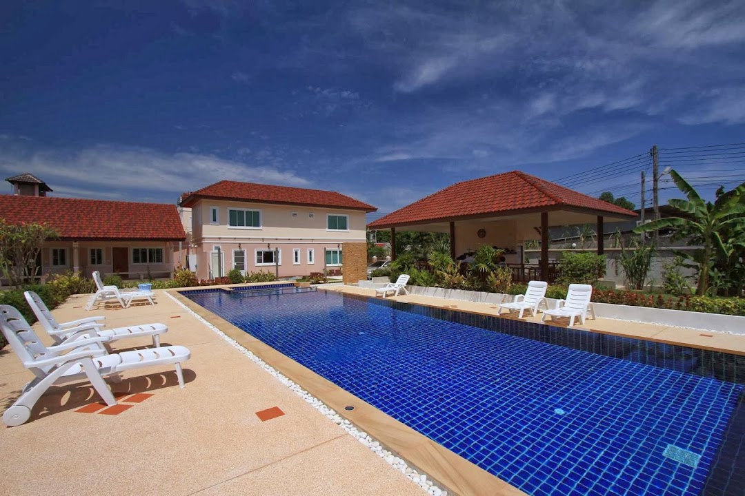 Arysa Phuket Resort