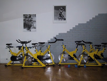 Wellness Fitness - Miskolc, Futó u. 70, 3508 Hungary