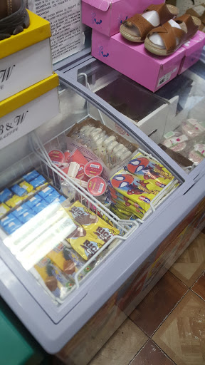 Variety Store «Sara Dollar Discount», reviews and photos, 2200 SW 16th St # 102, Miami, FL 33145, USA