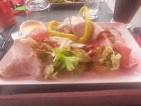 Charcuterie du Restaurant français Ardoaz à Tarbes - n°2