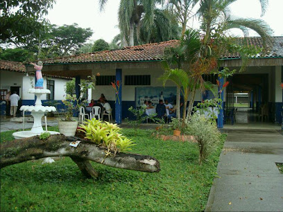 Colegio Industrial 'Carlos Sarmiento Lora'