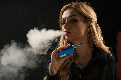 Tobacco Shop «Relax Smoke Shop», reviews and photos, 6 W 39th St, Kansas City, MO 64111, USA