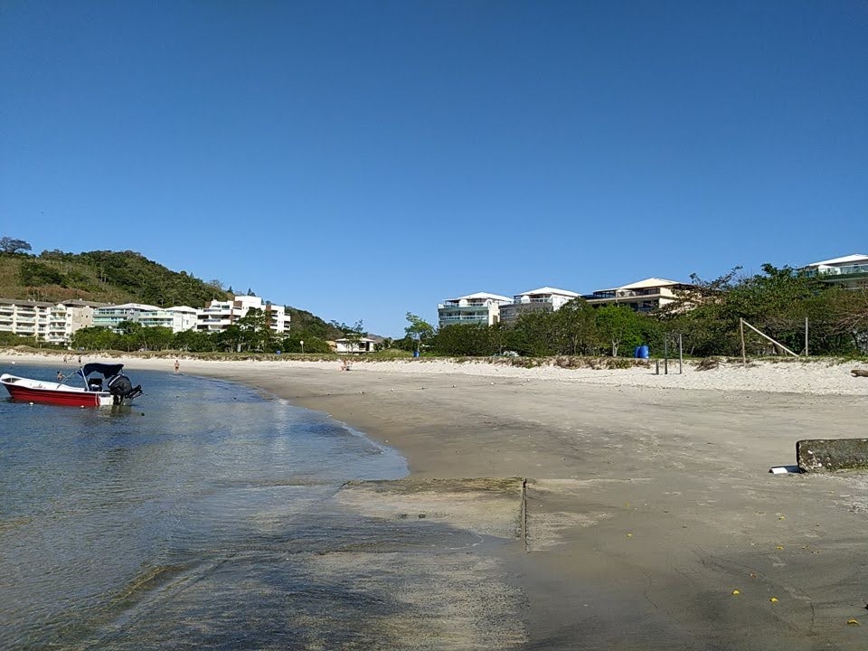 Foto di Spiaggia della Riserva con baia media
