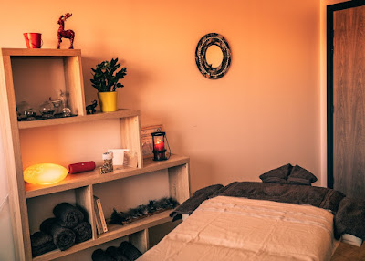 Laura Meyer Énergétique Traditionnelle Chinoise et massage bien-être/sportif à Puget-sur-Argens