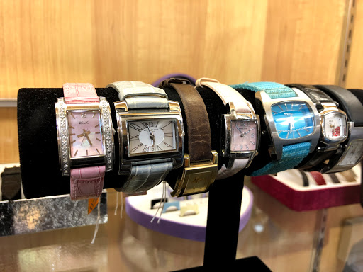 Thrift Store «Island Thrift», reviews and photos, 1800 NY-112, Medford, NY 11763, USA