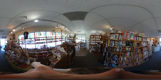 Book Store «Many Rivers Book & Tea», reviews and photos, 130 S Main St, Sebastopol, CA 95472, USA