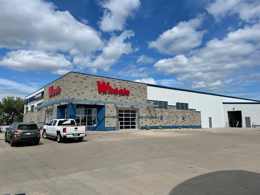 Motorcycle Dealer «Wheels Inc, Wheels Indian Motorcycle», reviews and photos, 432 36th St S, Fargo, ND 58103, USA