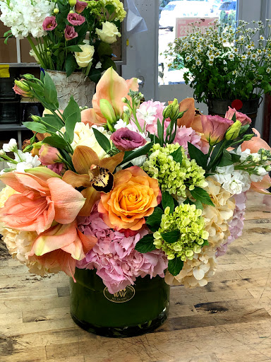 Florist «East Hampton Florist», reviews and photos, 69 N Main St, East Hampton, NY 11937, USA
