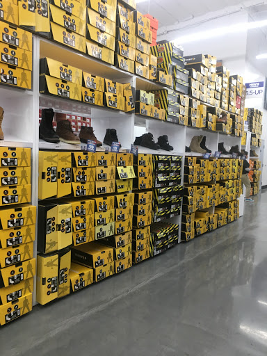 Shoe Store «WSS», reviews and photos, 2520 S Bristol St, Santa Ana, CA 92704, USA