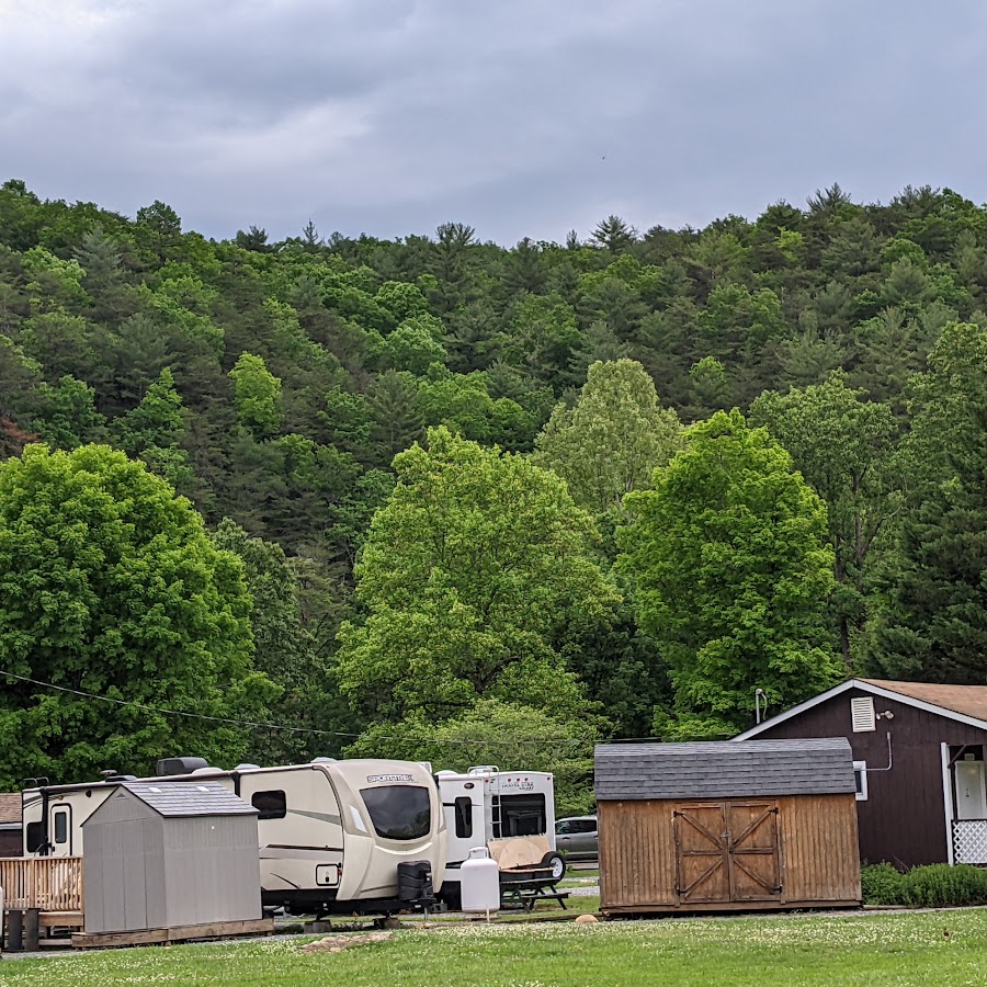 Buckhorne Country Store and Campground