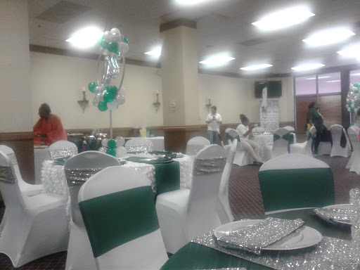 Banquet Hall «Golden Gate Banquet Hall», reviews and photos, 8599 N Lilley Rd, Canton, MI 48187, USA