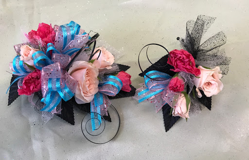 Florist «Happy Harvest Flowers & More», reviews and photos, 2886 Niles Cortland Rd NE, Cortland, OH 44410, USA