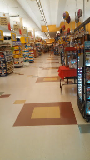 Grocery Store «Stop & Shop», reviews and photos, 930 N Colony Rd, Wallingford, CT 06492, USA