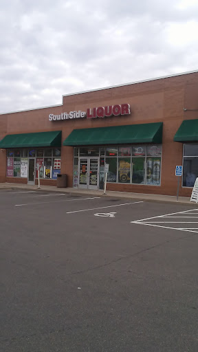 Liquor Store «South Side Liquors», reviews and photos, 1667 17th Ave E, Shakopee, MN 55379, USA