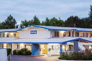 Travelodge by Wyndham Grants Pass image