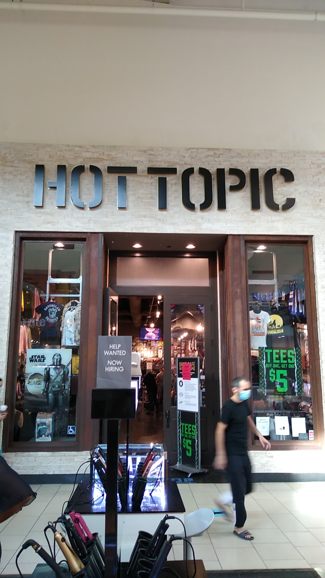 Hot Topic