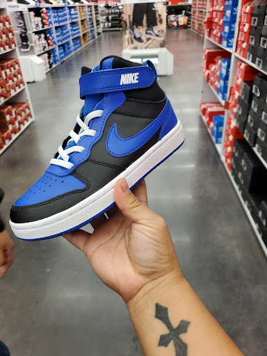 Shoe Store «WSS», reviews and photos, 1289 N Hacienda Blvd, La Puente, CA 91744, USA