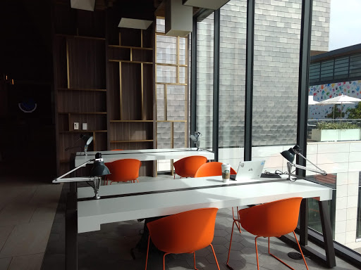 Shopping Mall «Hillsdale Shopping Center», reviews and photos, 60 E 31st Ave, San Mateo, CA 94403, USA