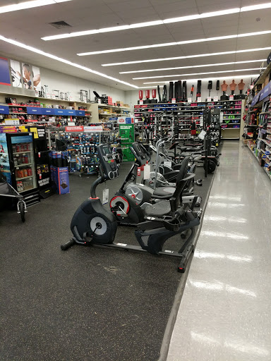 Sporting Goods Store «Academy Sports + Outdoors», reviews and photos, 4232 Ambassador Caffery Pkwy, Lafayette, LA 70508, USA