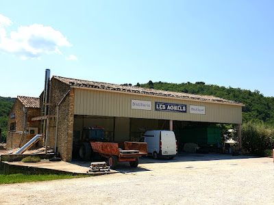 Les Agnels - Distillerie BIO de Lavande & Plantes aromatiques à Buoux