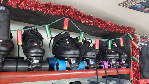 Skate Shop «Montrose Skate Shop», reviews and photos, 3202 White Oak Dr, Houston, TX 77007, USA