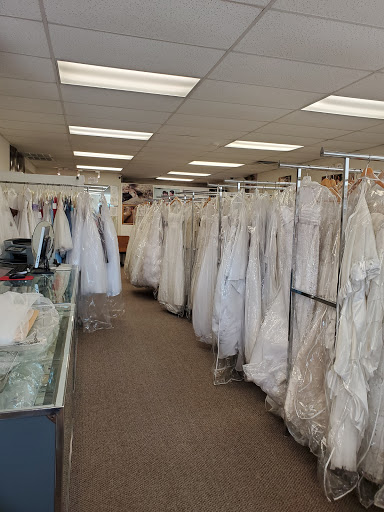 Bridal Shop «Stella Maris Bridal Boutique & Tuxedo Inc», reviews and photos, 2339 MacDade Boulevard, Holmes, PA 19043, USA