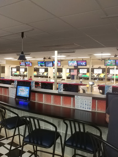 Bowling Alley «Mayport Bowling Center», reviews and photos, 244 Baltimore St, Jacksonville, FL 32227, USA